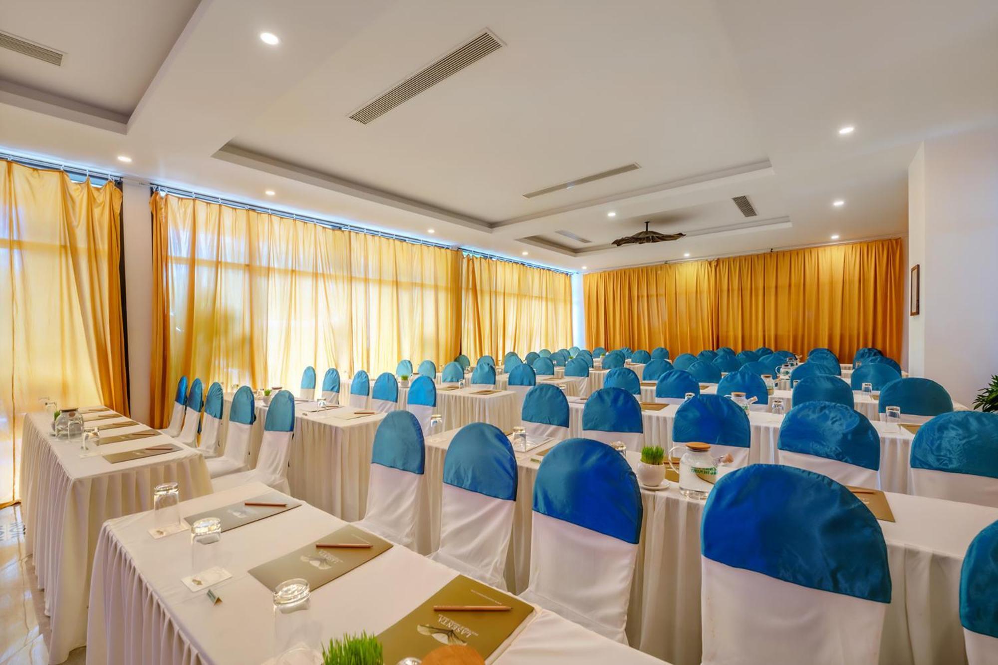 Hotel Lasenta Boutique Hoian 4*