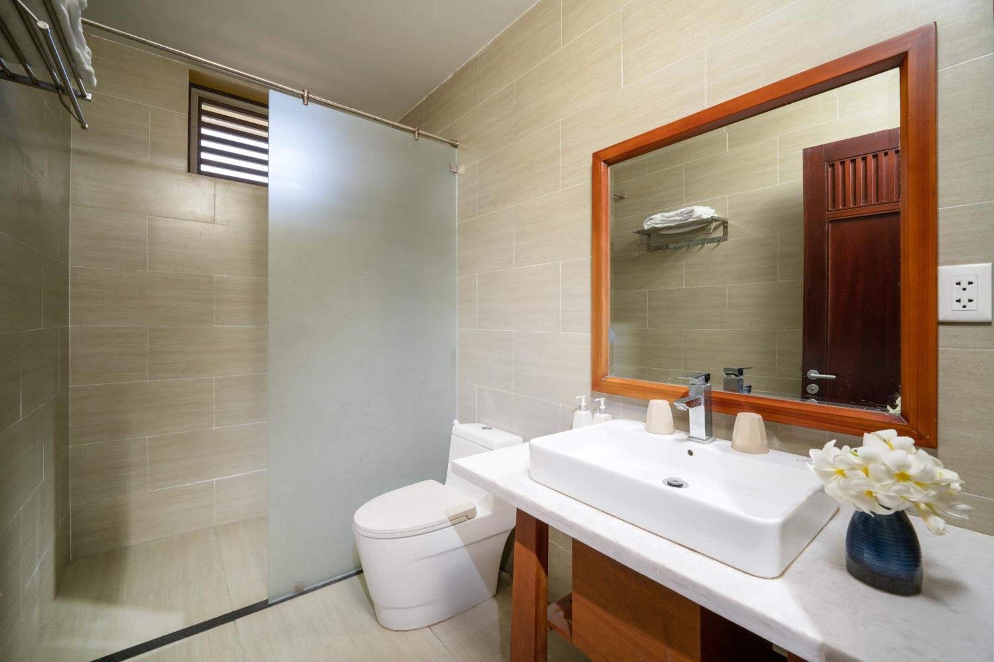 Palm Garden & Pool Hotel 4*