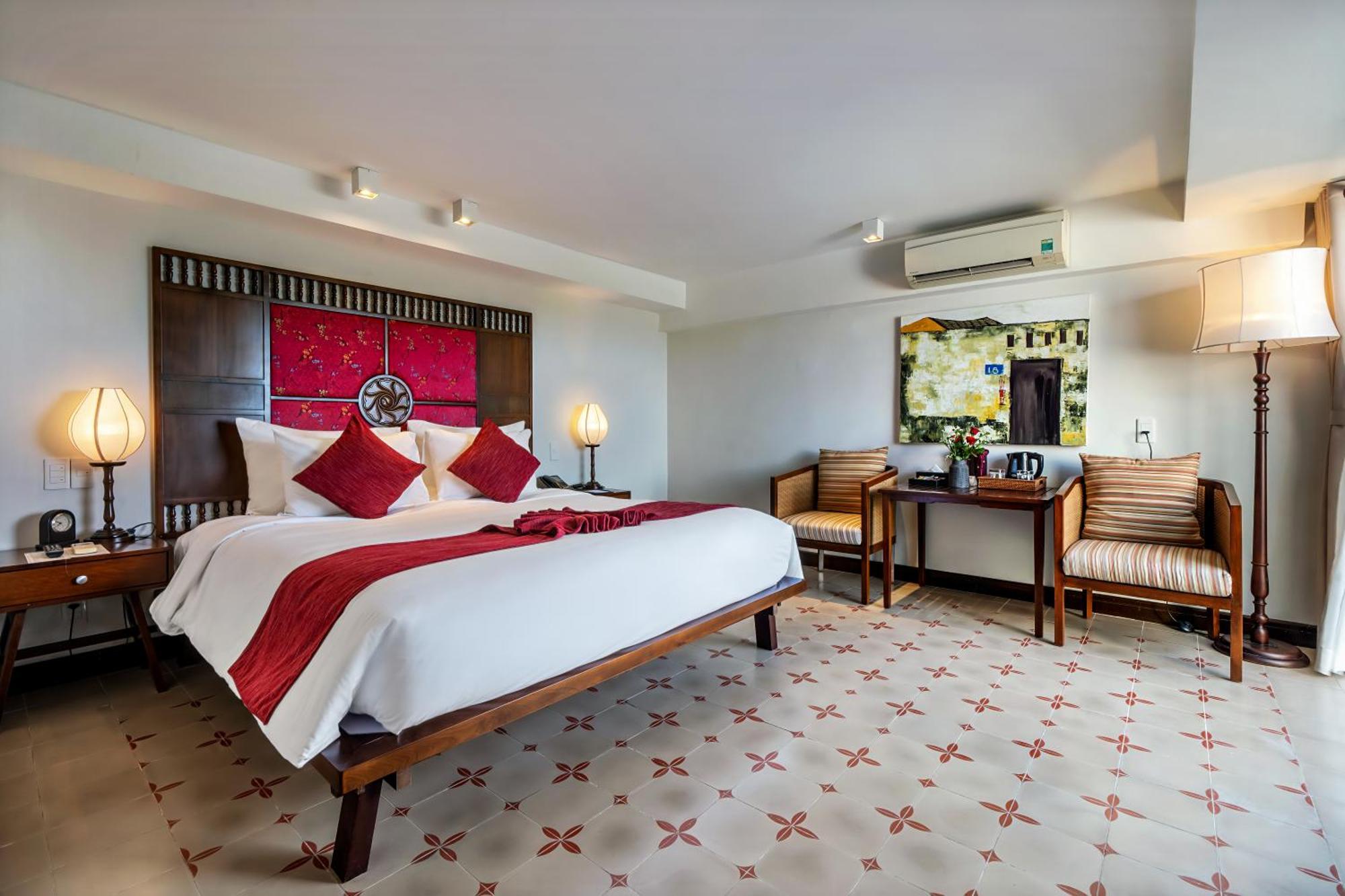 Rivertown & 5* Hoi An