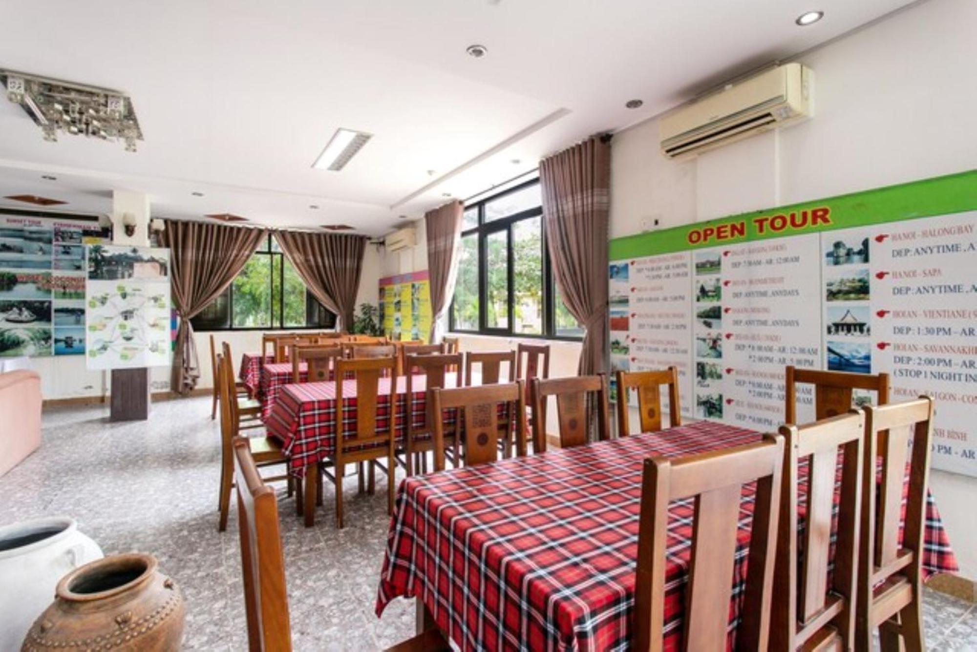 Cua Dai Guest house *