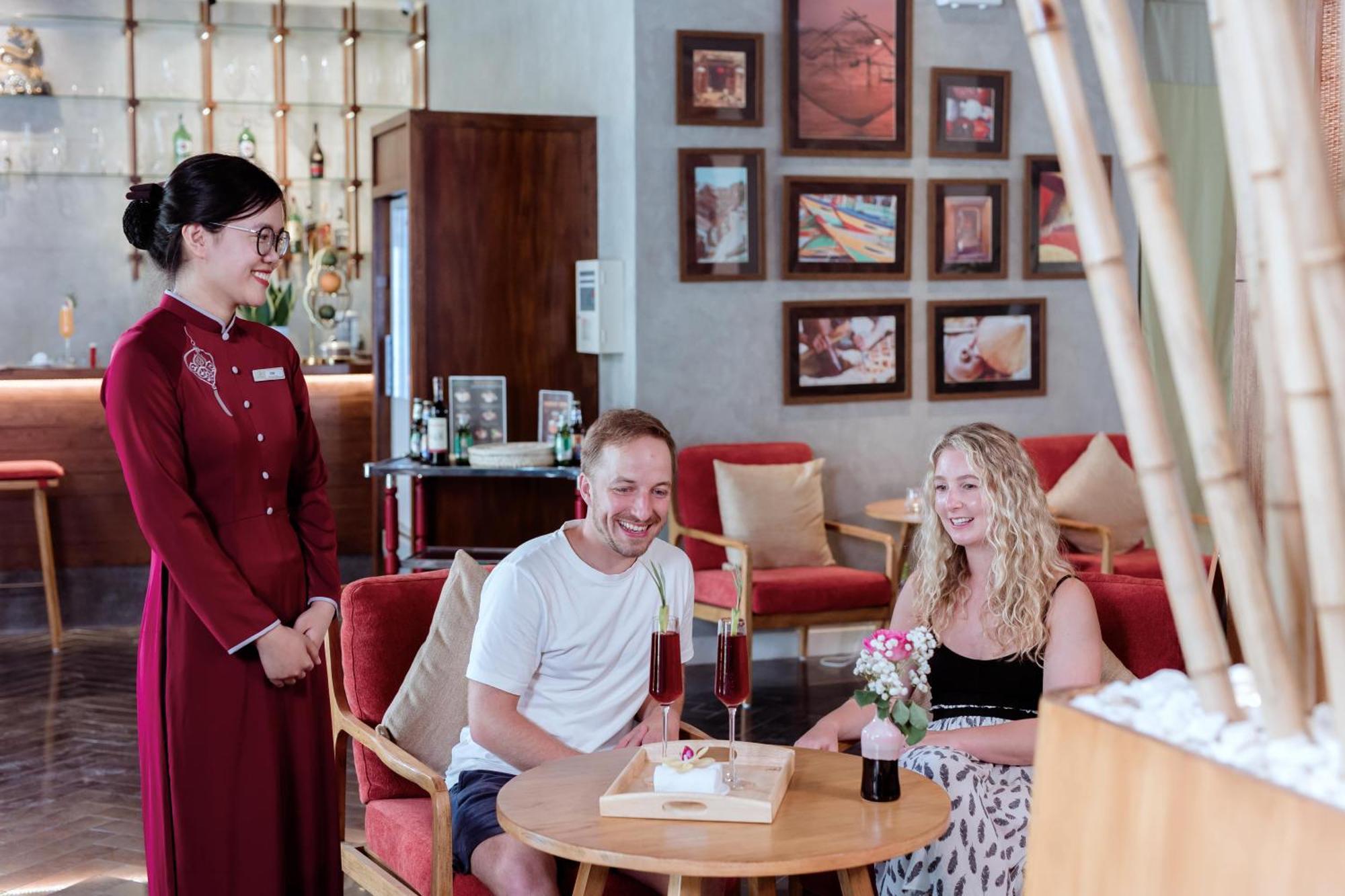 Little Gem. An Eco-friendly Boutique & Hotel