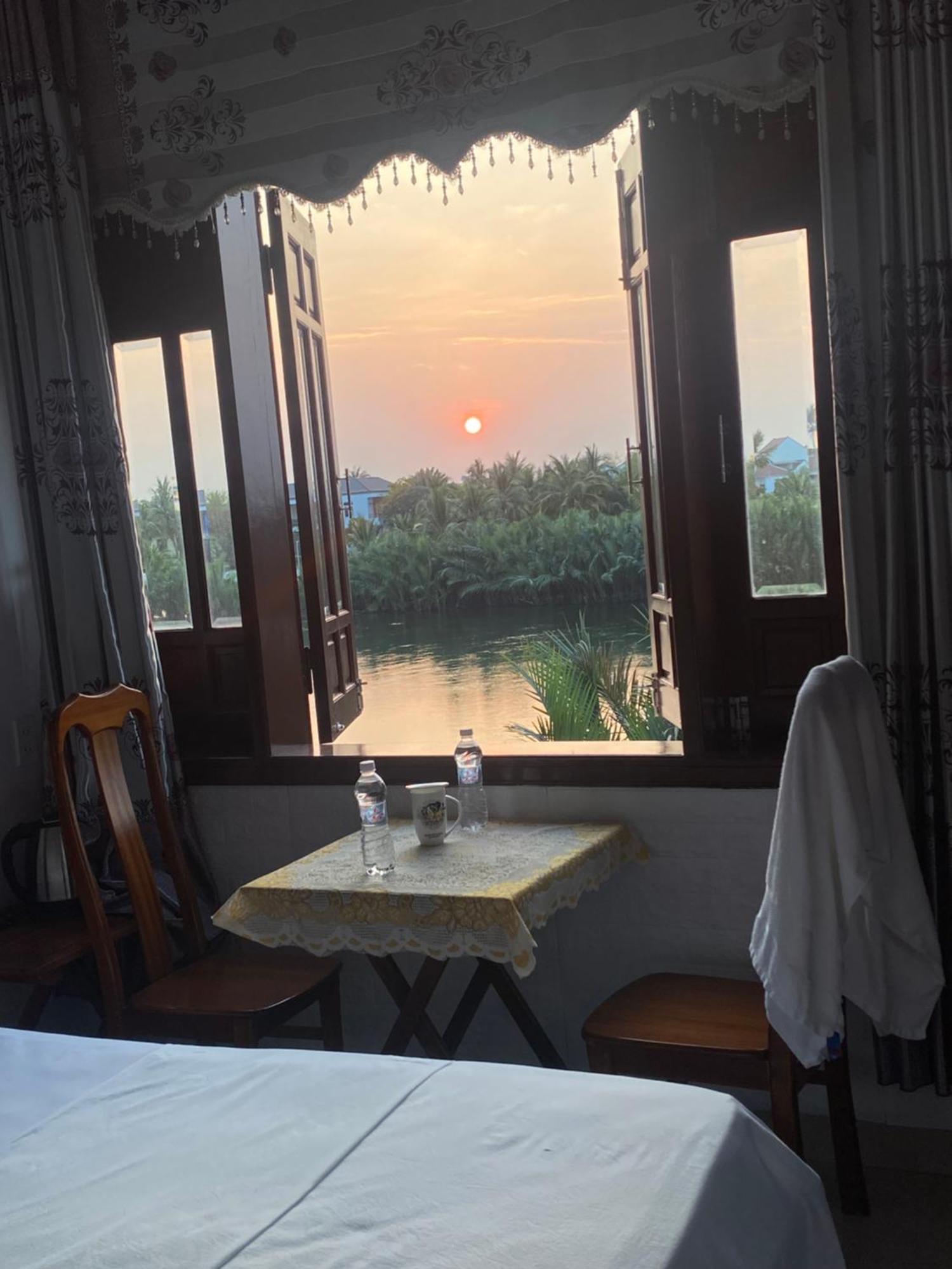 Ở trọ Lakeside Homestay *