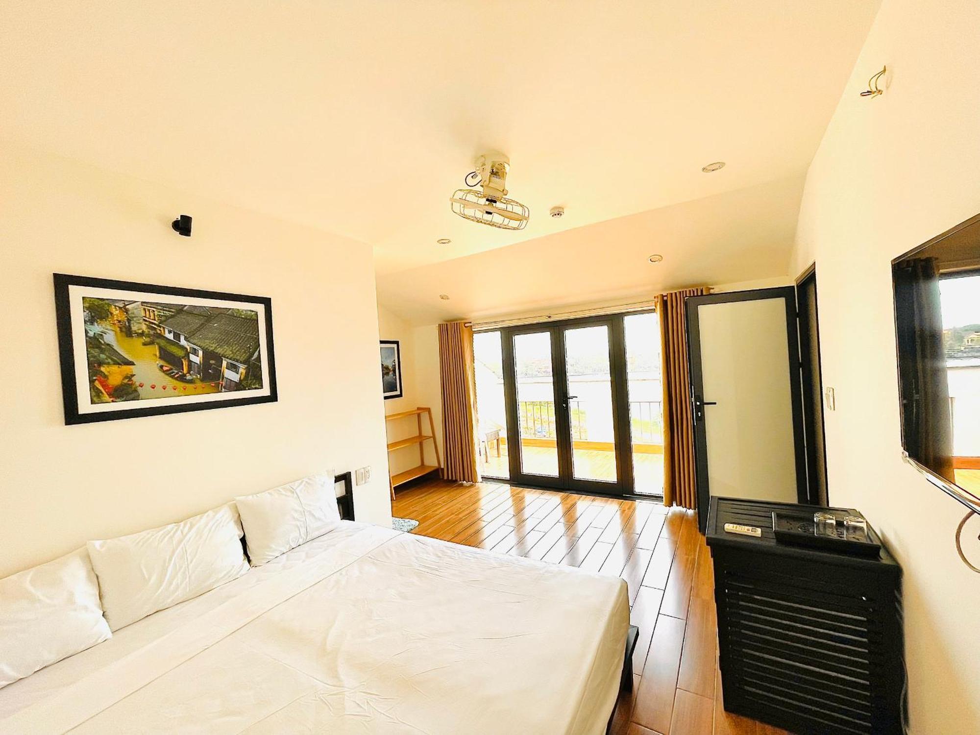 Homestay Thuong Da Riverside *