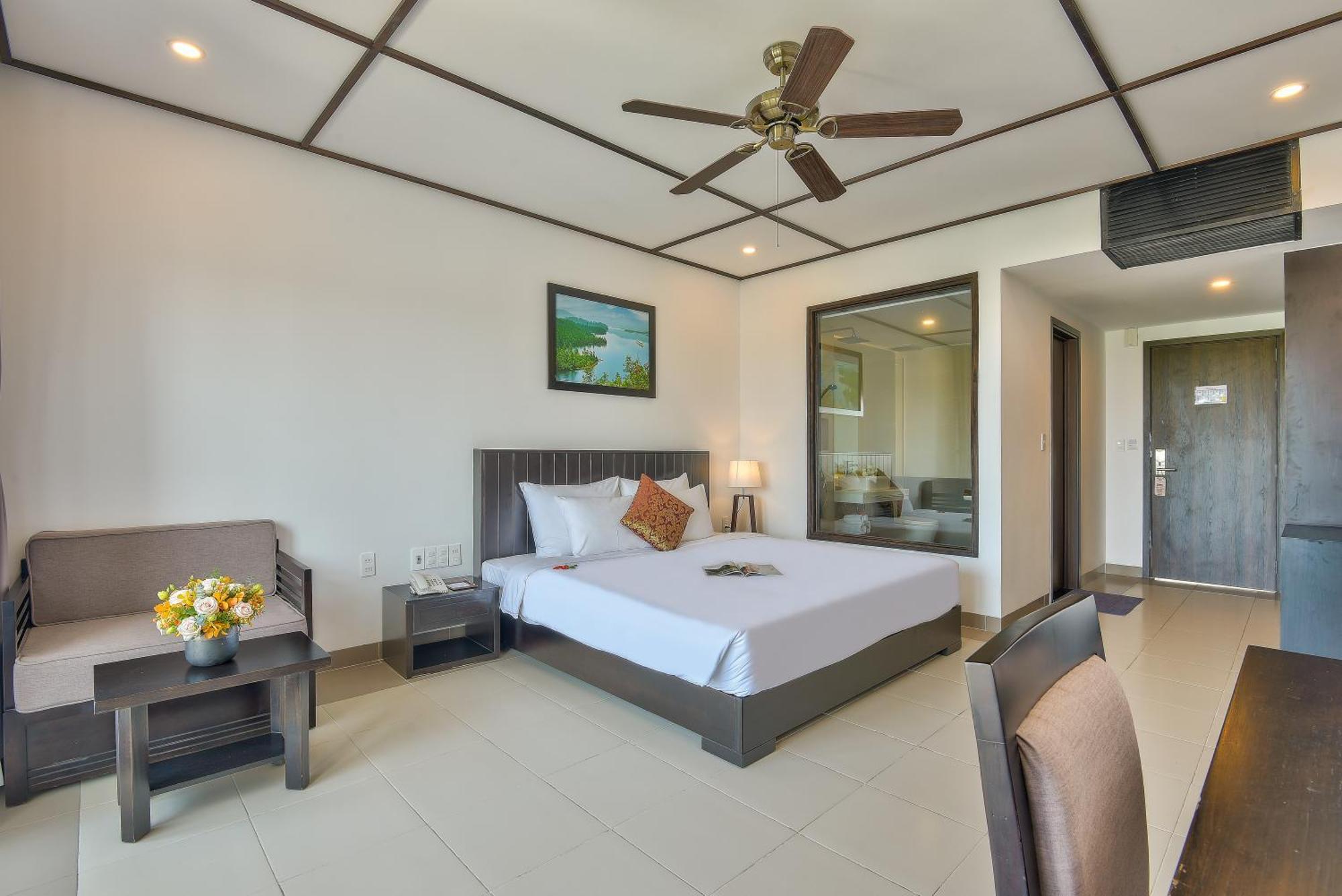 White Lotus Hoian 4*