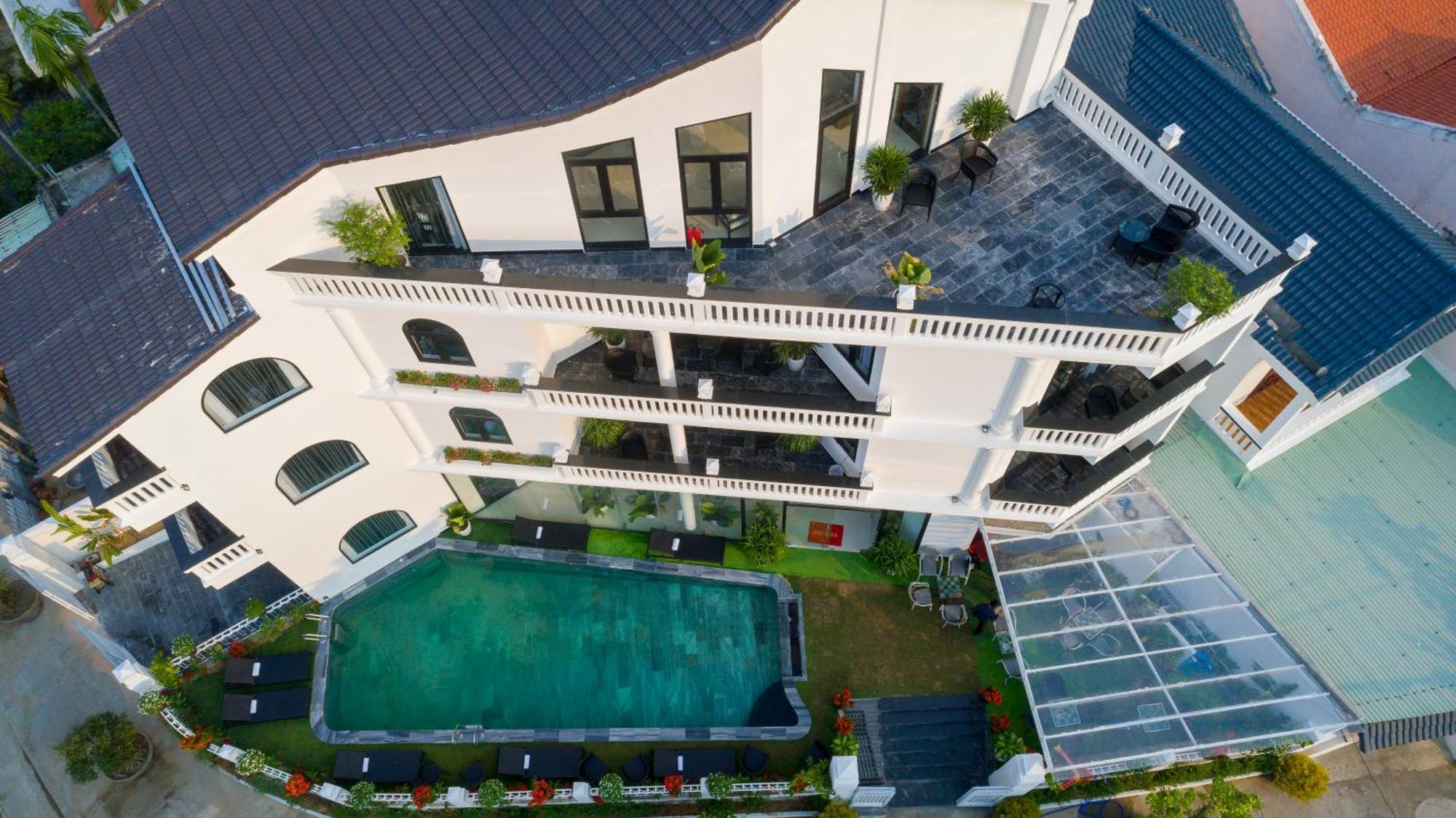 Khách sạn Hoianation 4*