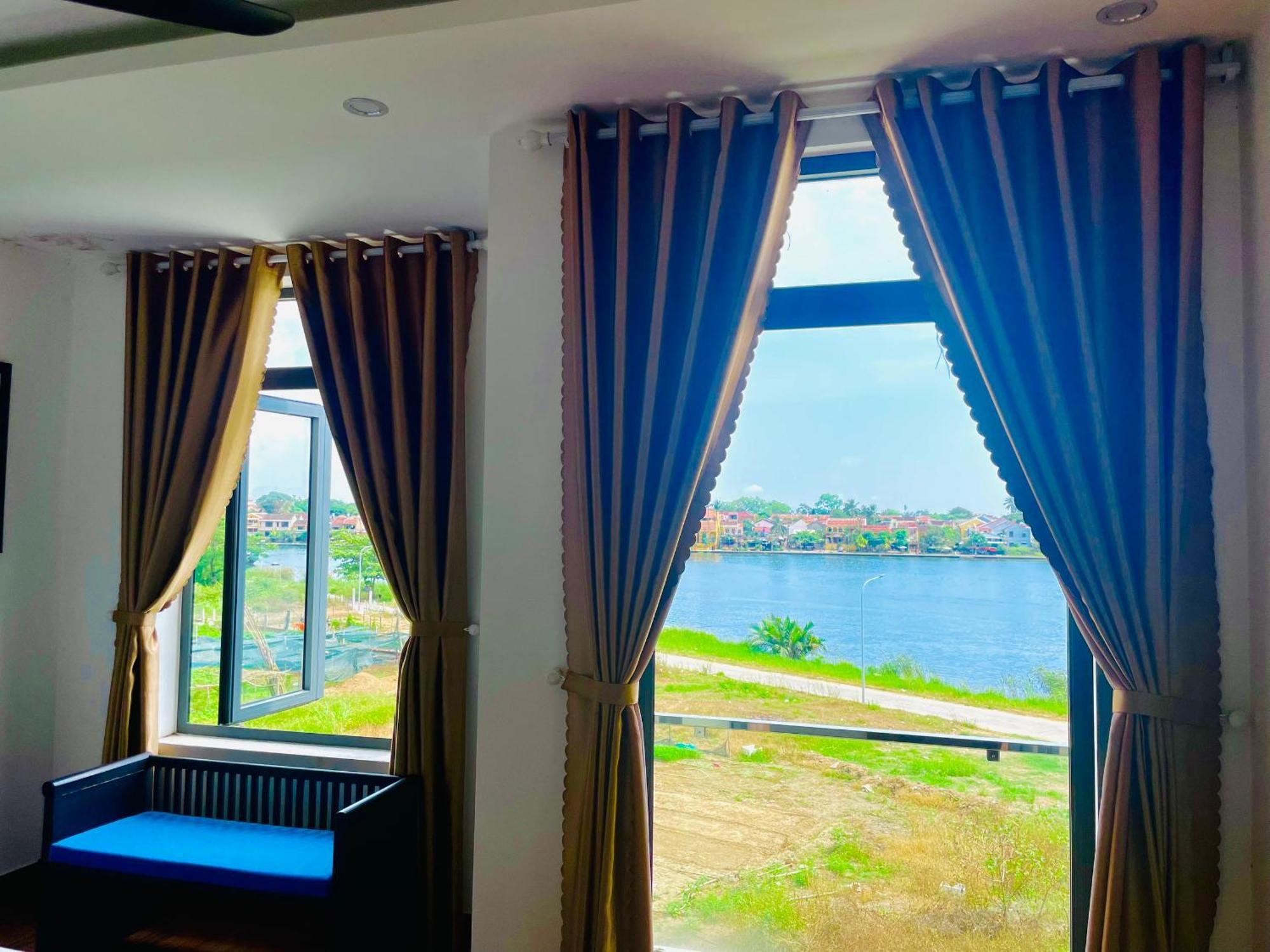 Homestay Thuong Da Riverside *
