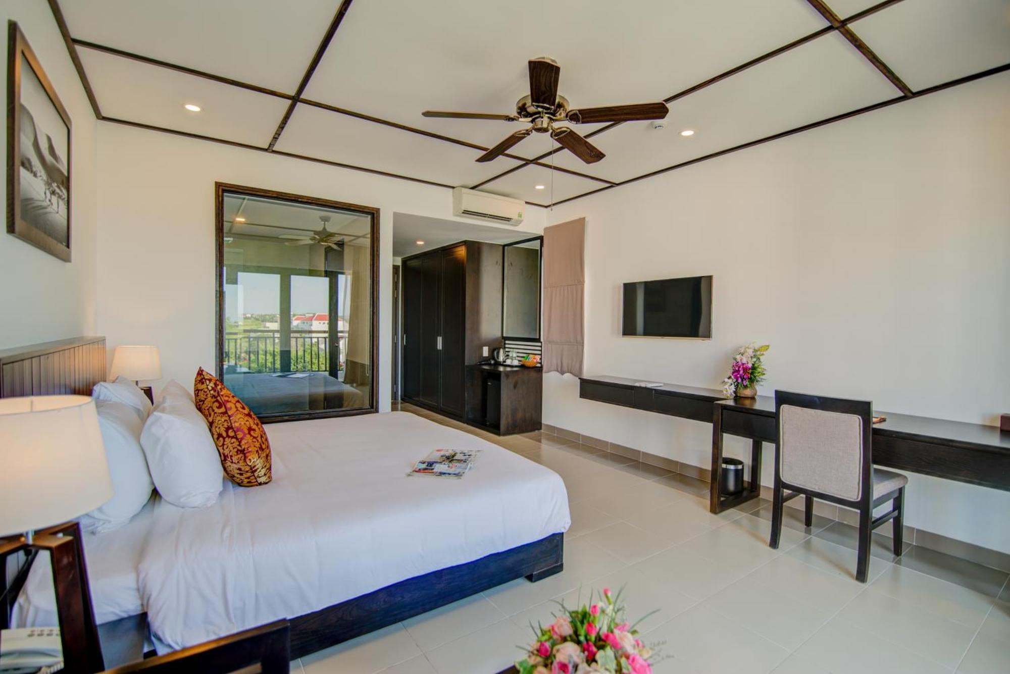 Hotel White Lotus Hoian 4*
