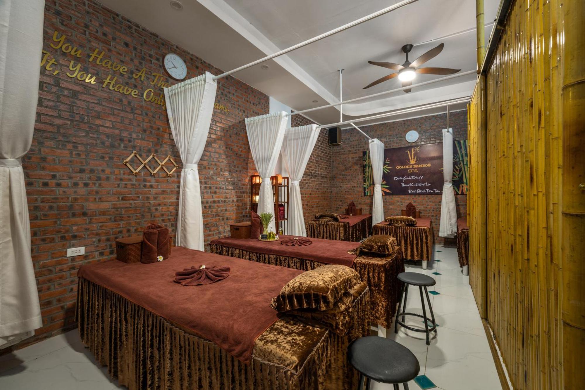 Bed & Breakfast Golden Bamboo An Bang & Hoi An