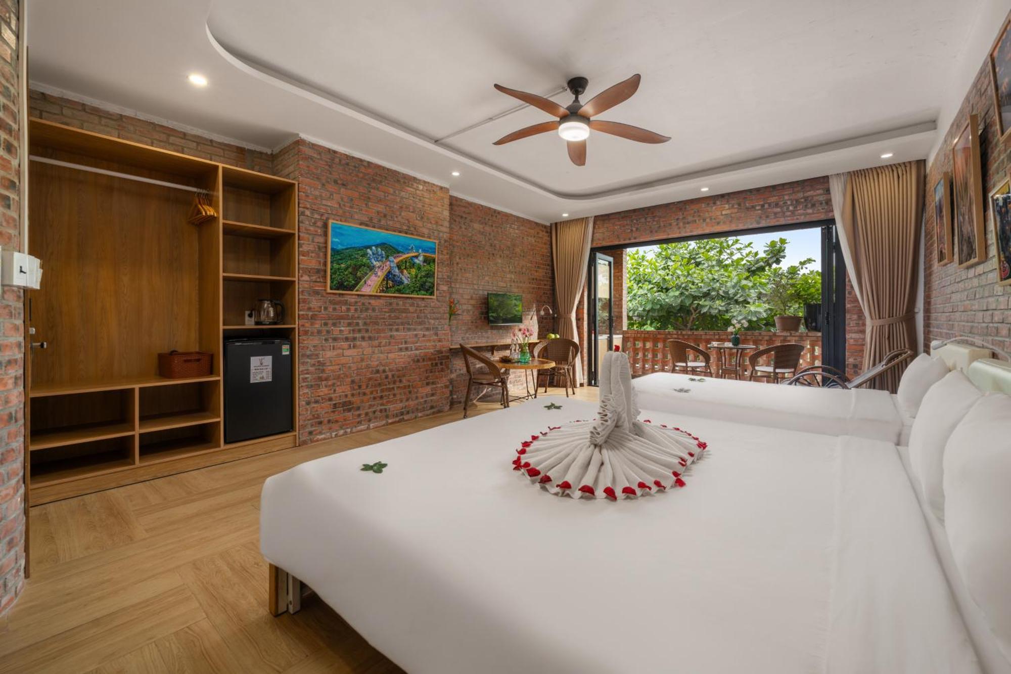 Golden Bamboo An Bang & Bed & Breakfast