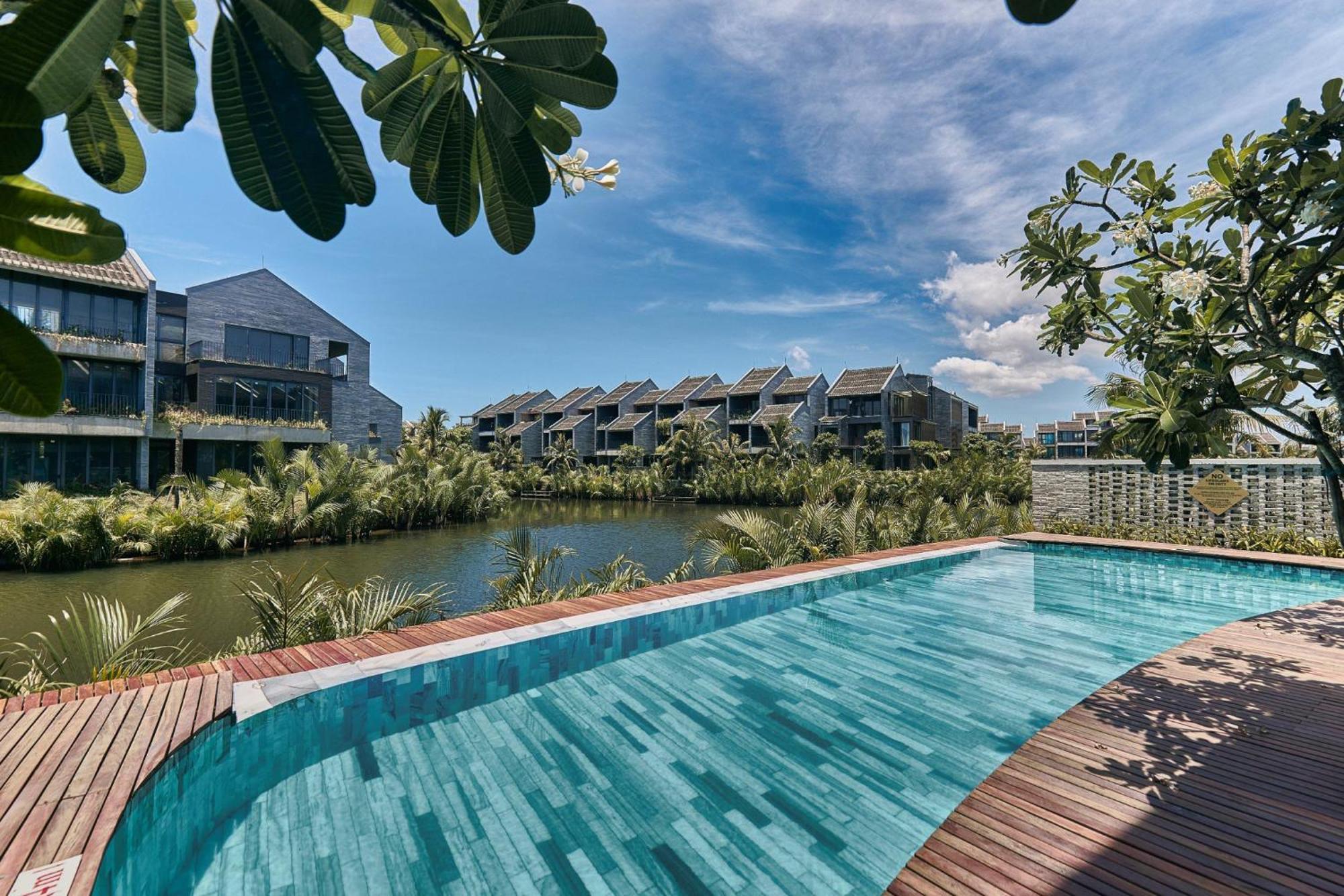Casamia Pool - Near Old Town & An Bang Beach Villa Hoi An