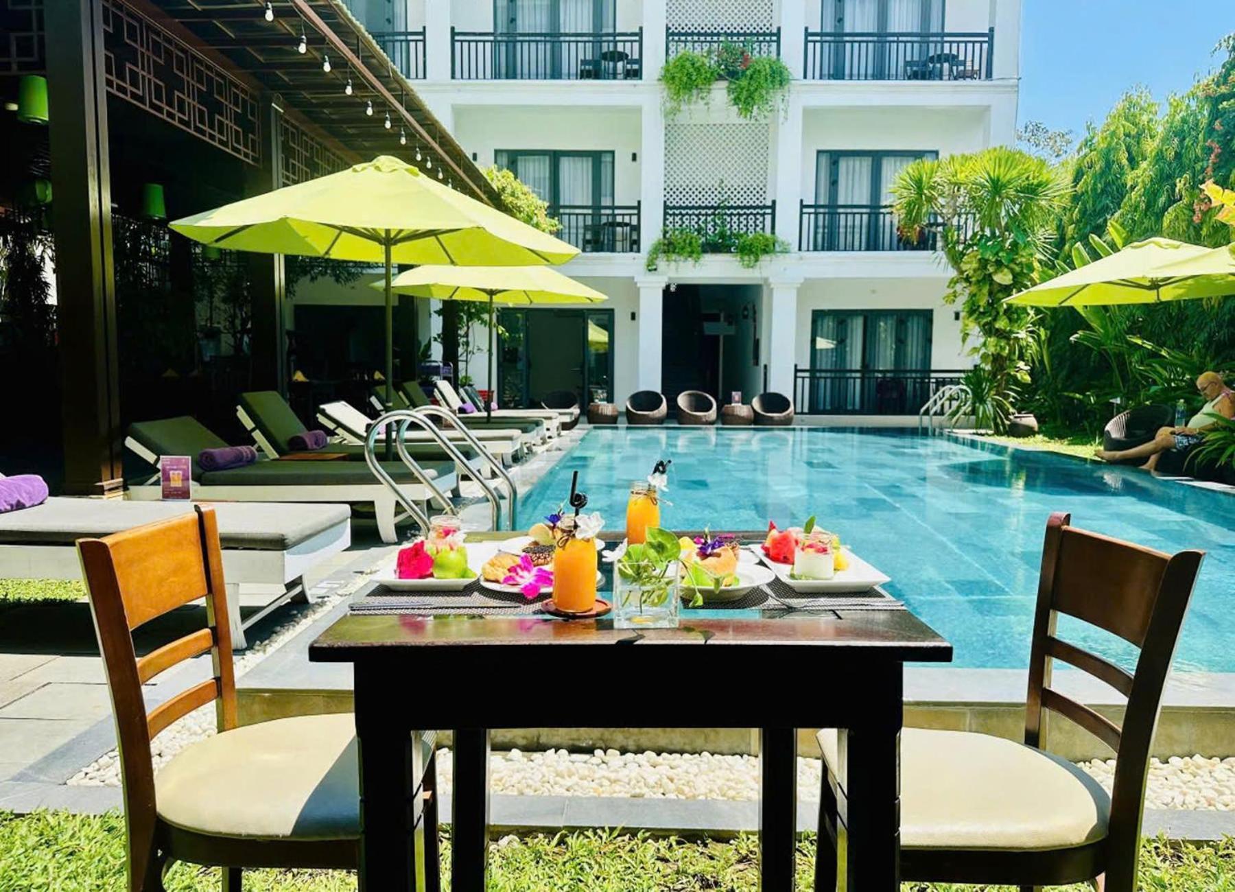 White Lotus Hoian 4*