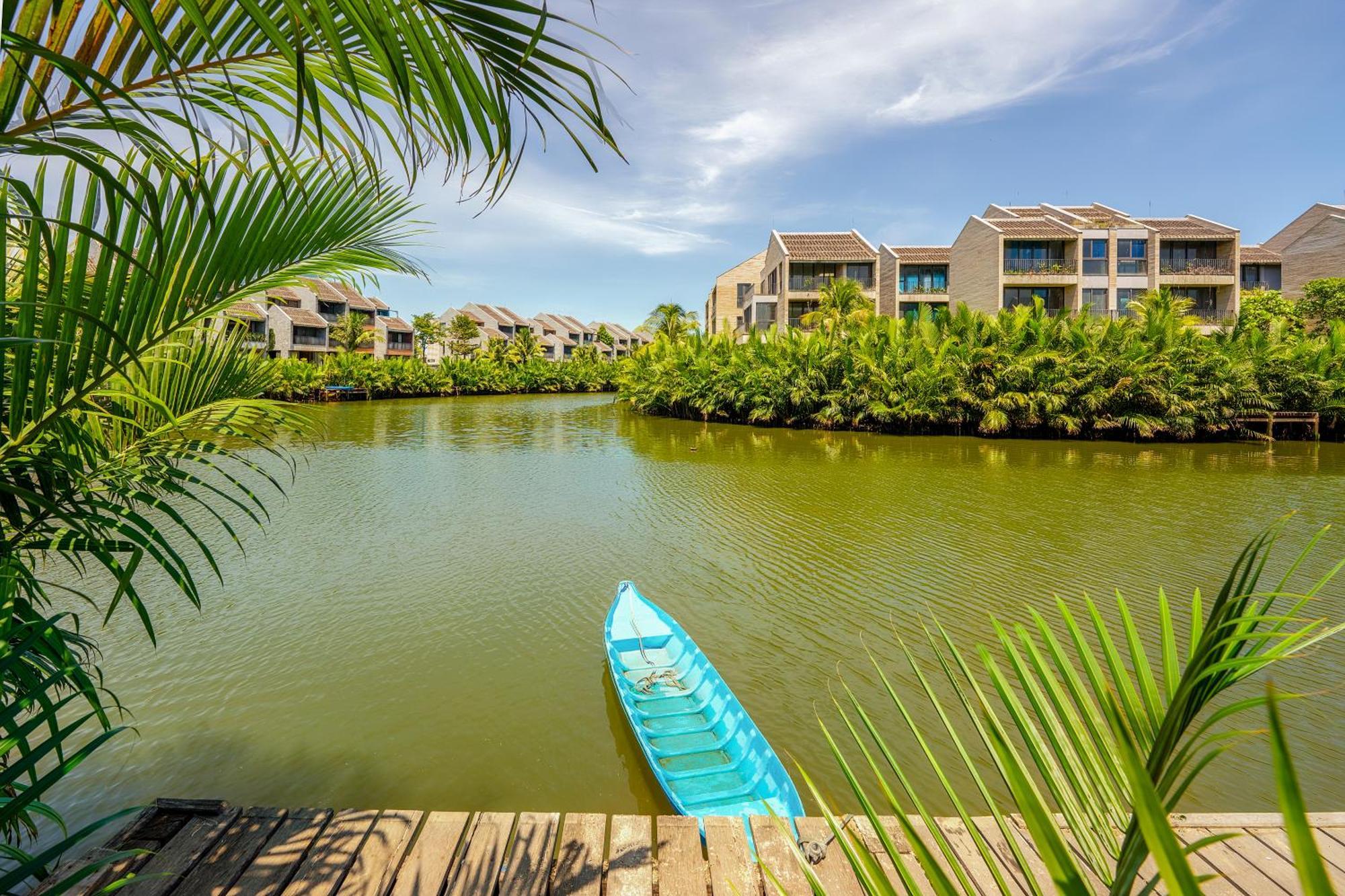 Bt208 Riverside With Private Pool