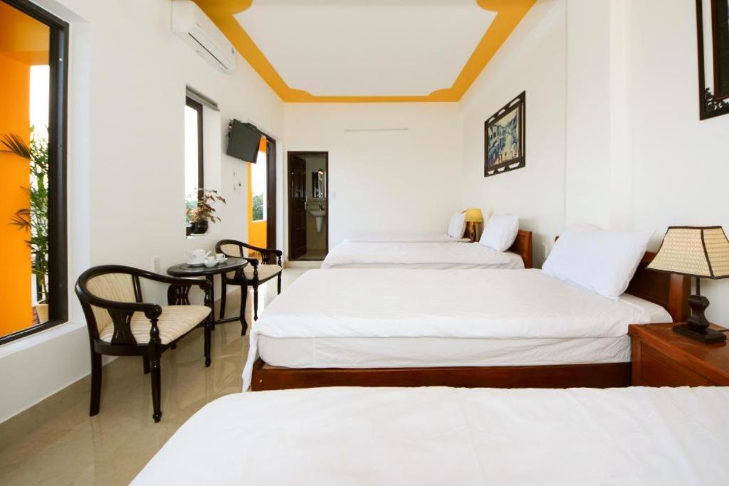 Thinh Phuc * Hoi An