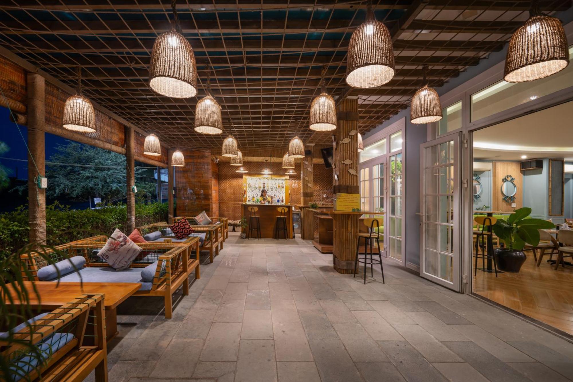 Triple Riverside Hoian Hotel 3*