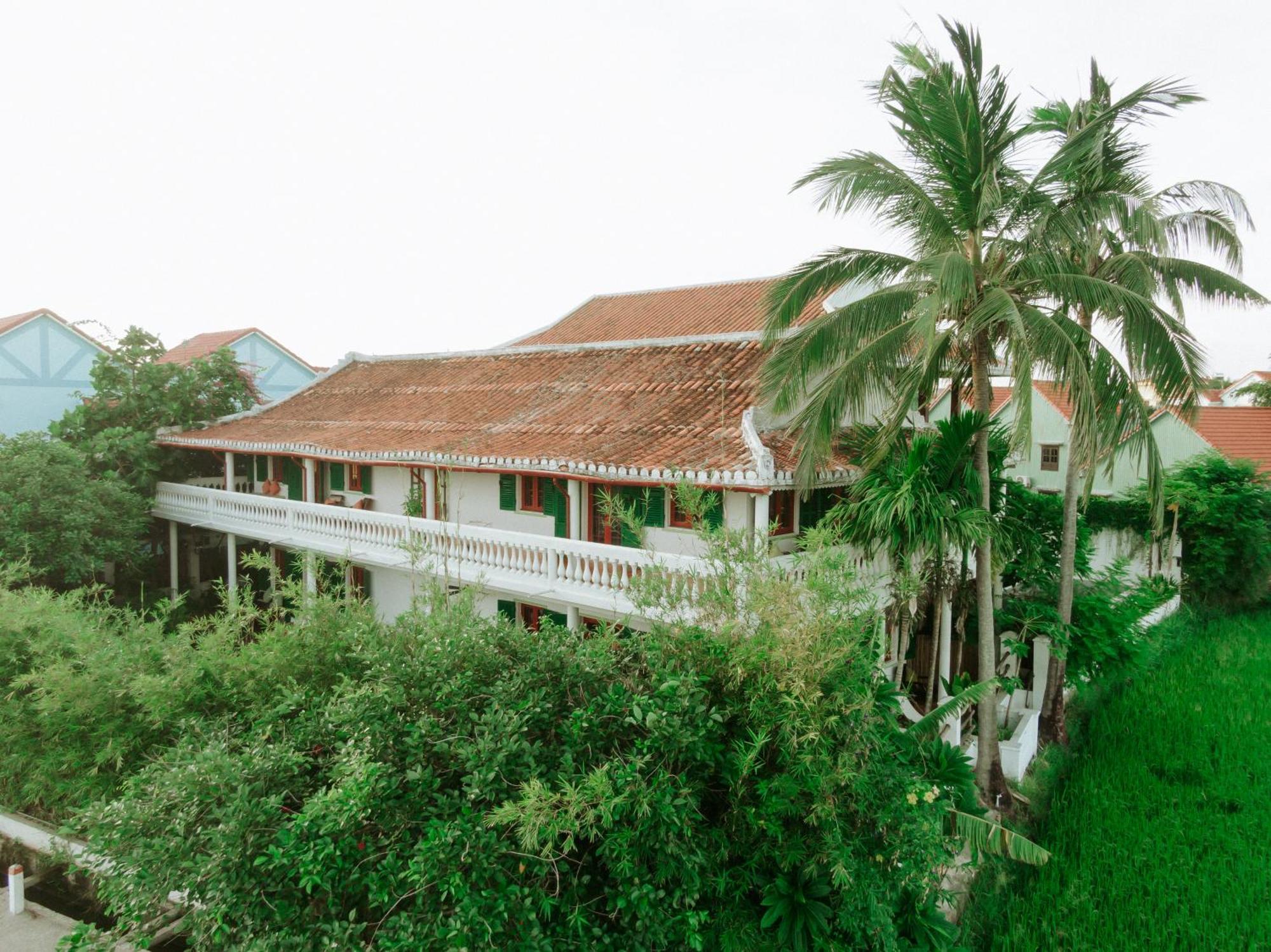 Heron House *