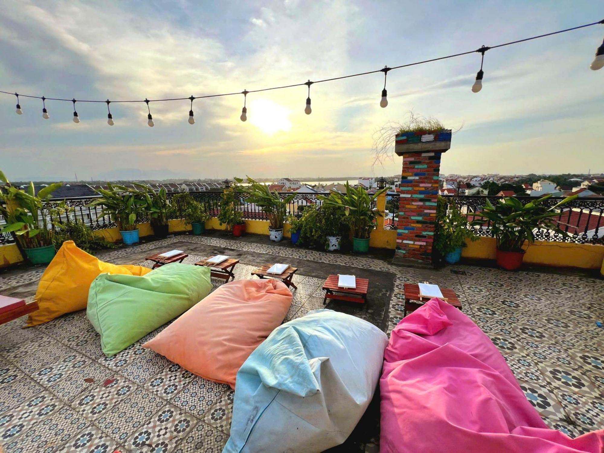 Hotel Ihome 3*