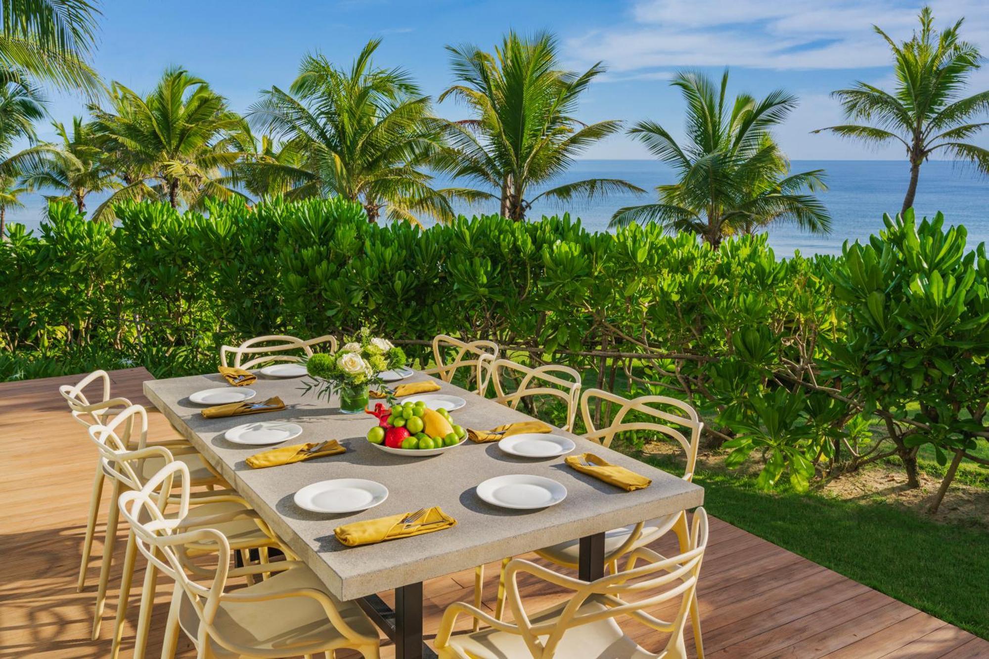 The Pearl 5* Hoi An