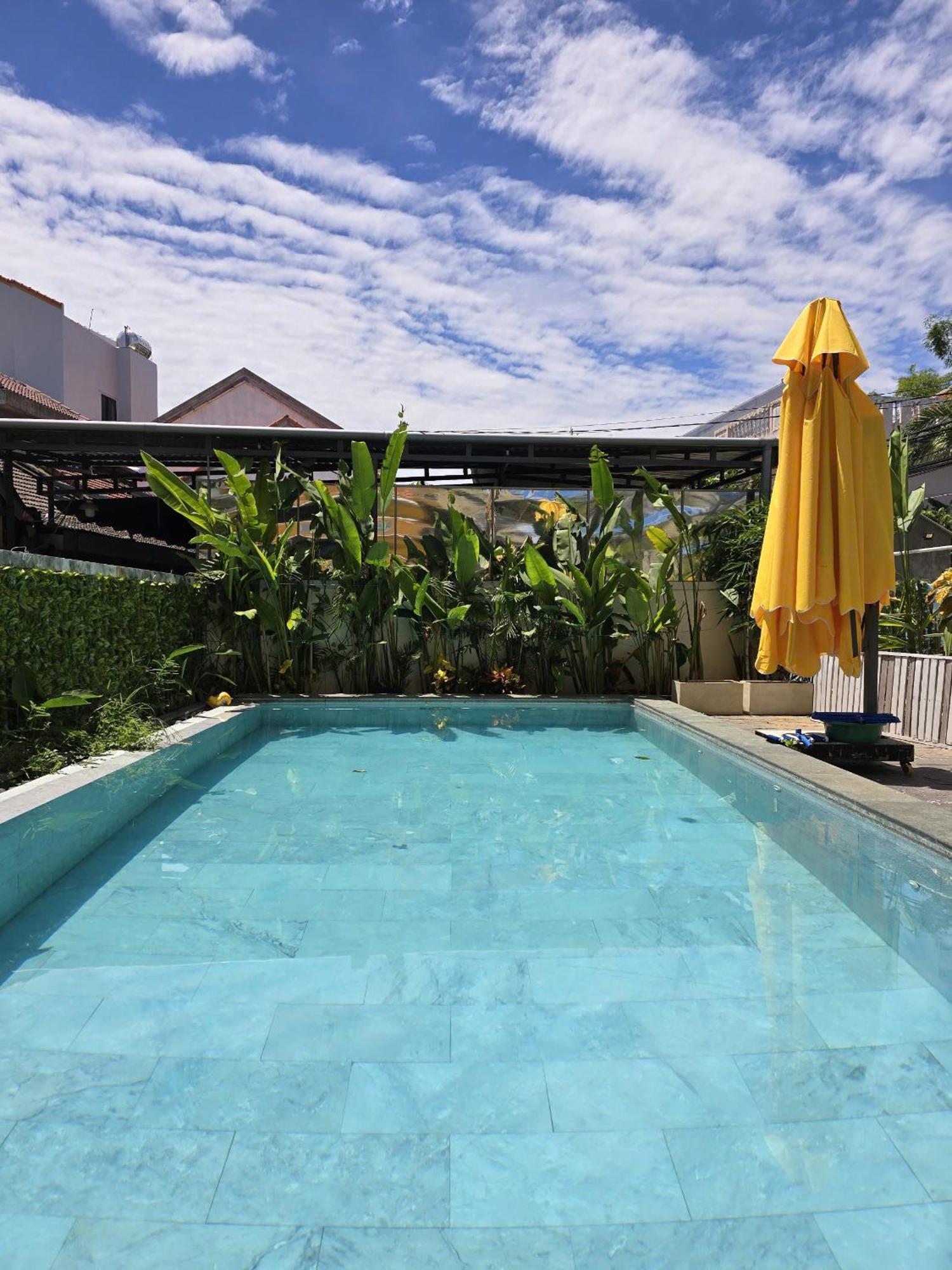 Flamingo - Big With Balcony - Close To Old Town 200m & Temple Bridge - Large Outside Pool For Sun Bathing *