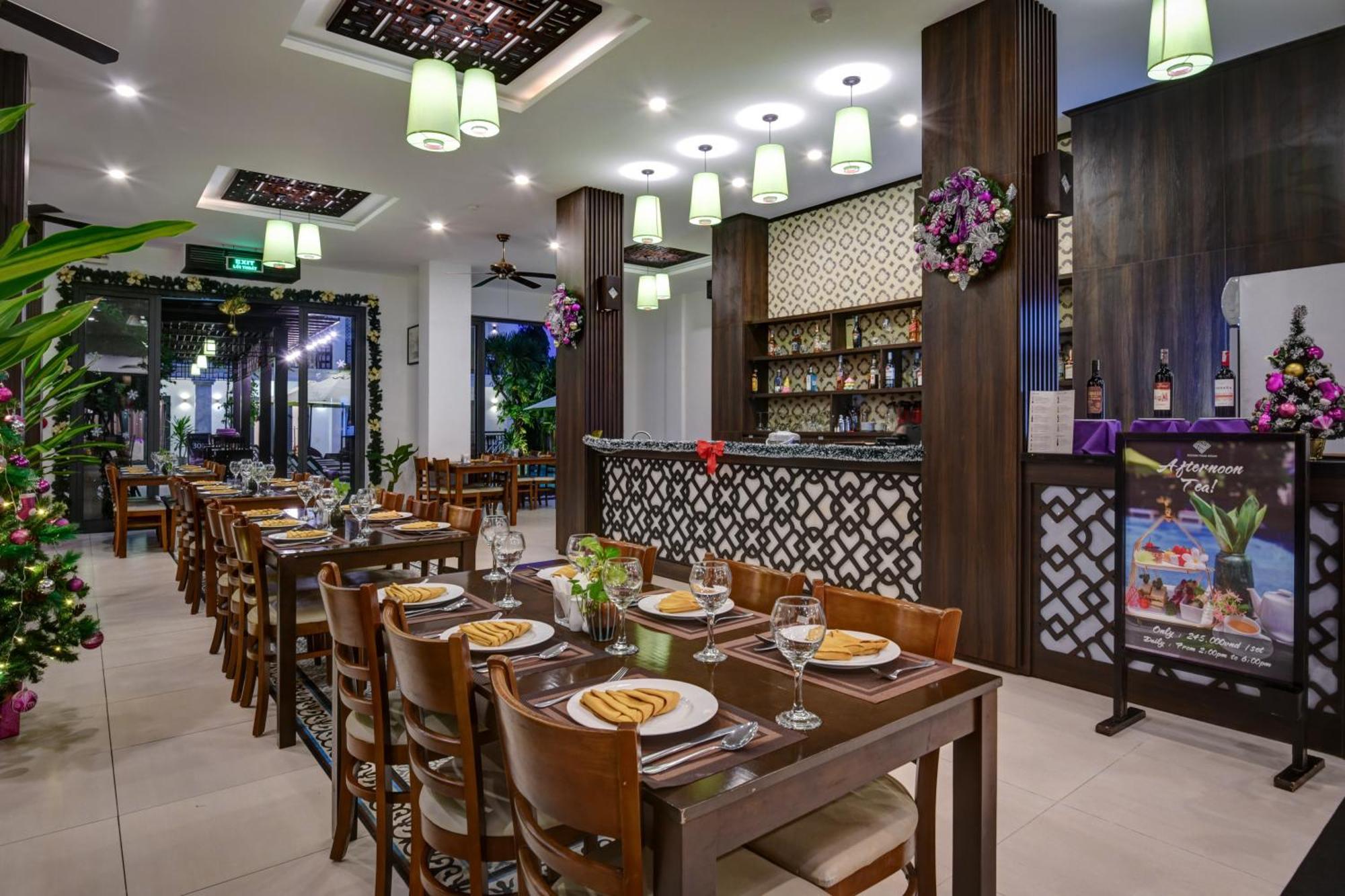 White Lotus Hoian Hotel