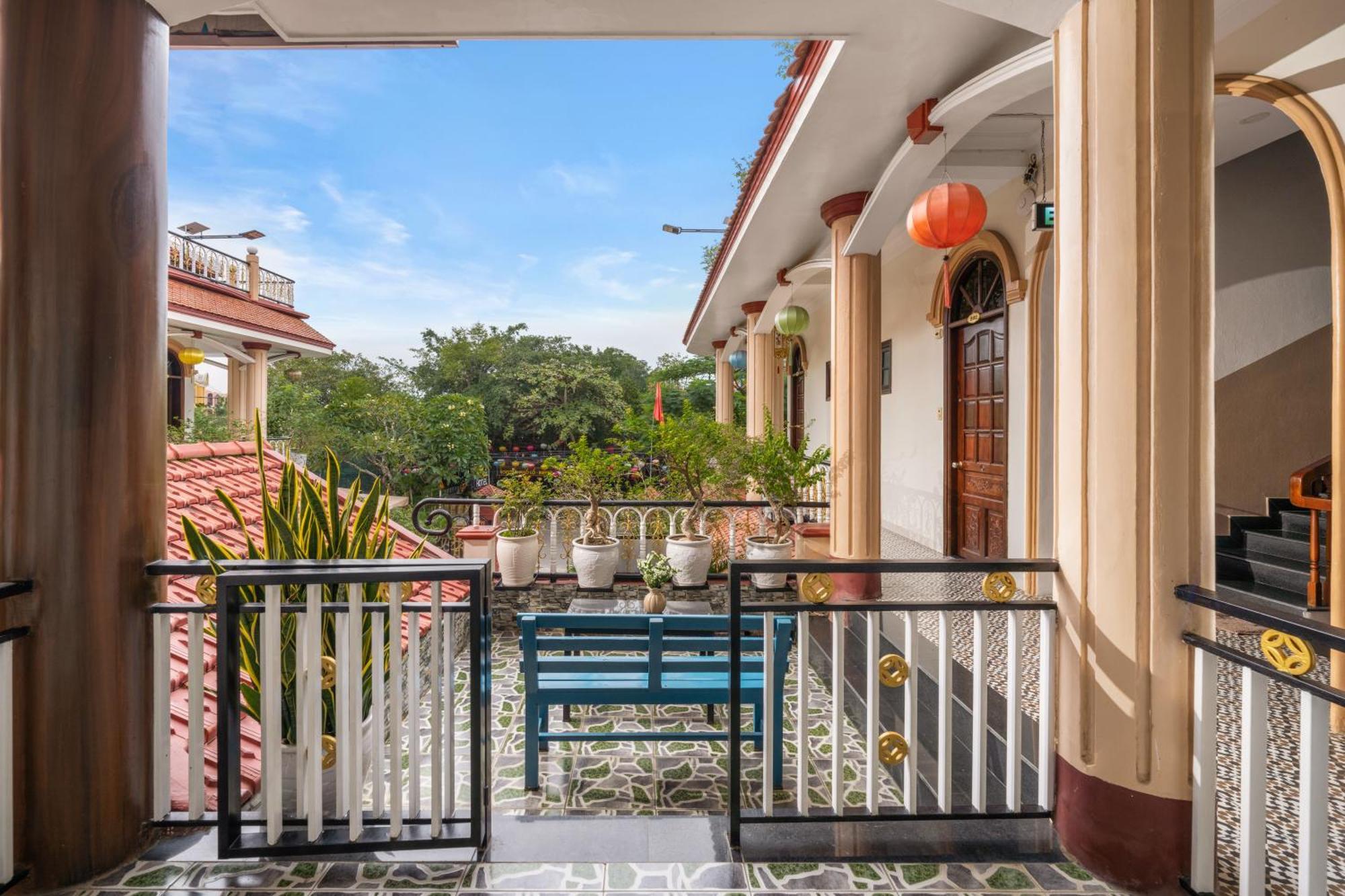 Raon Ancient Town Hotel
