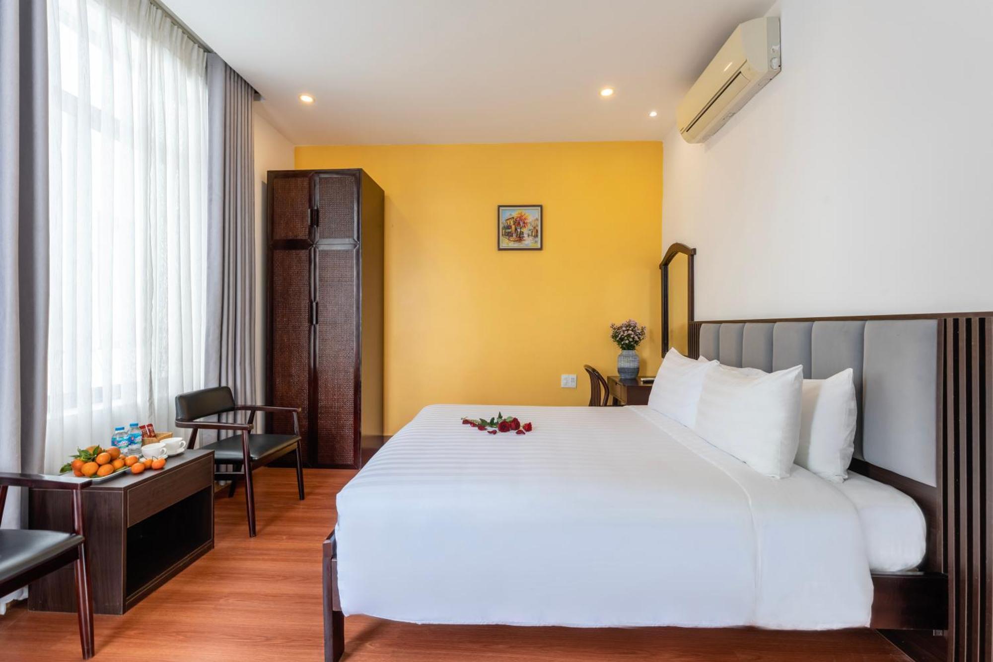 Hotel Serene Riverside 4*