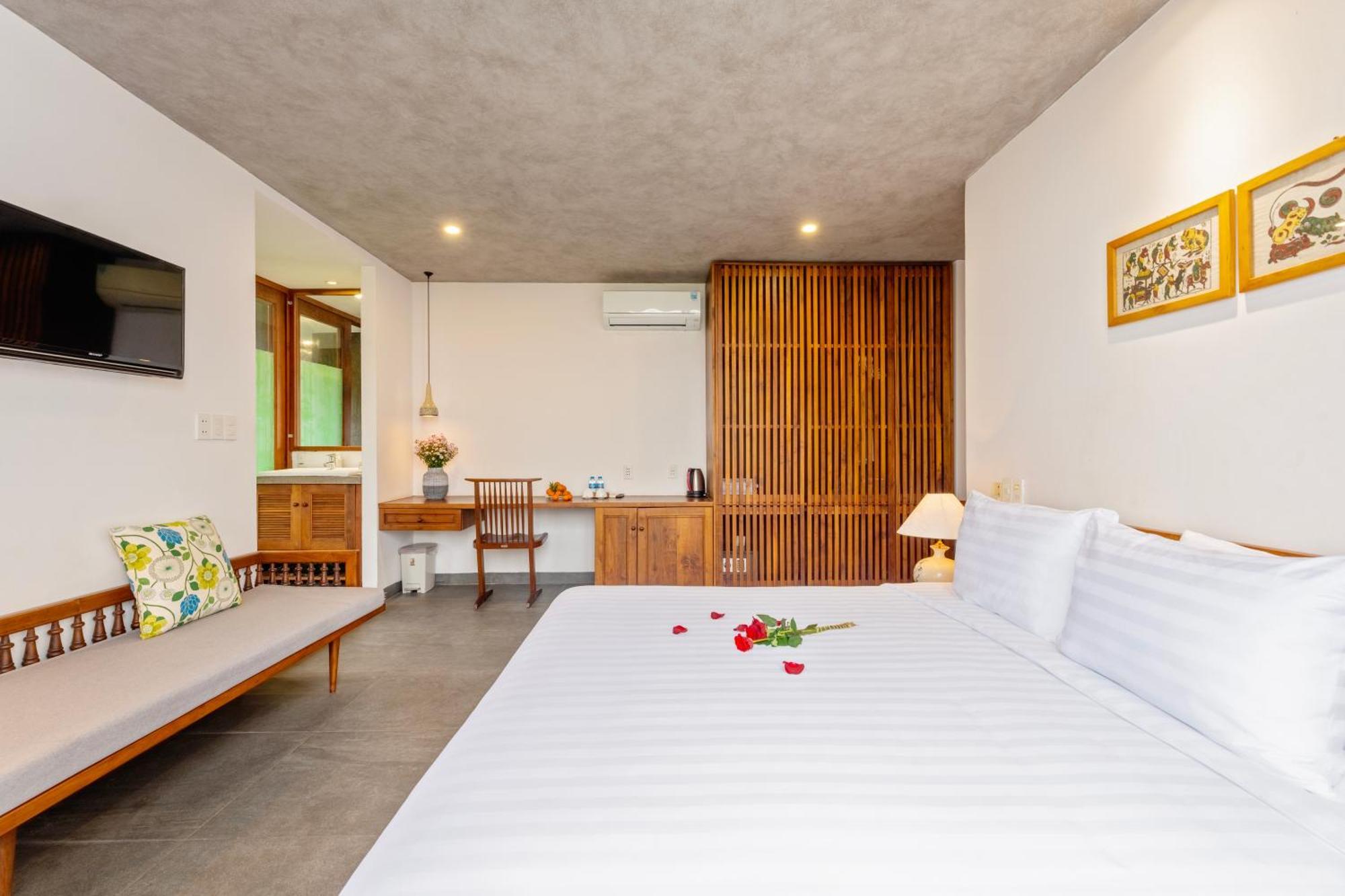 Hotel Serene Riverside Hoi An