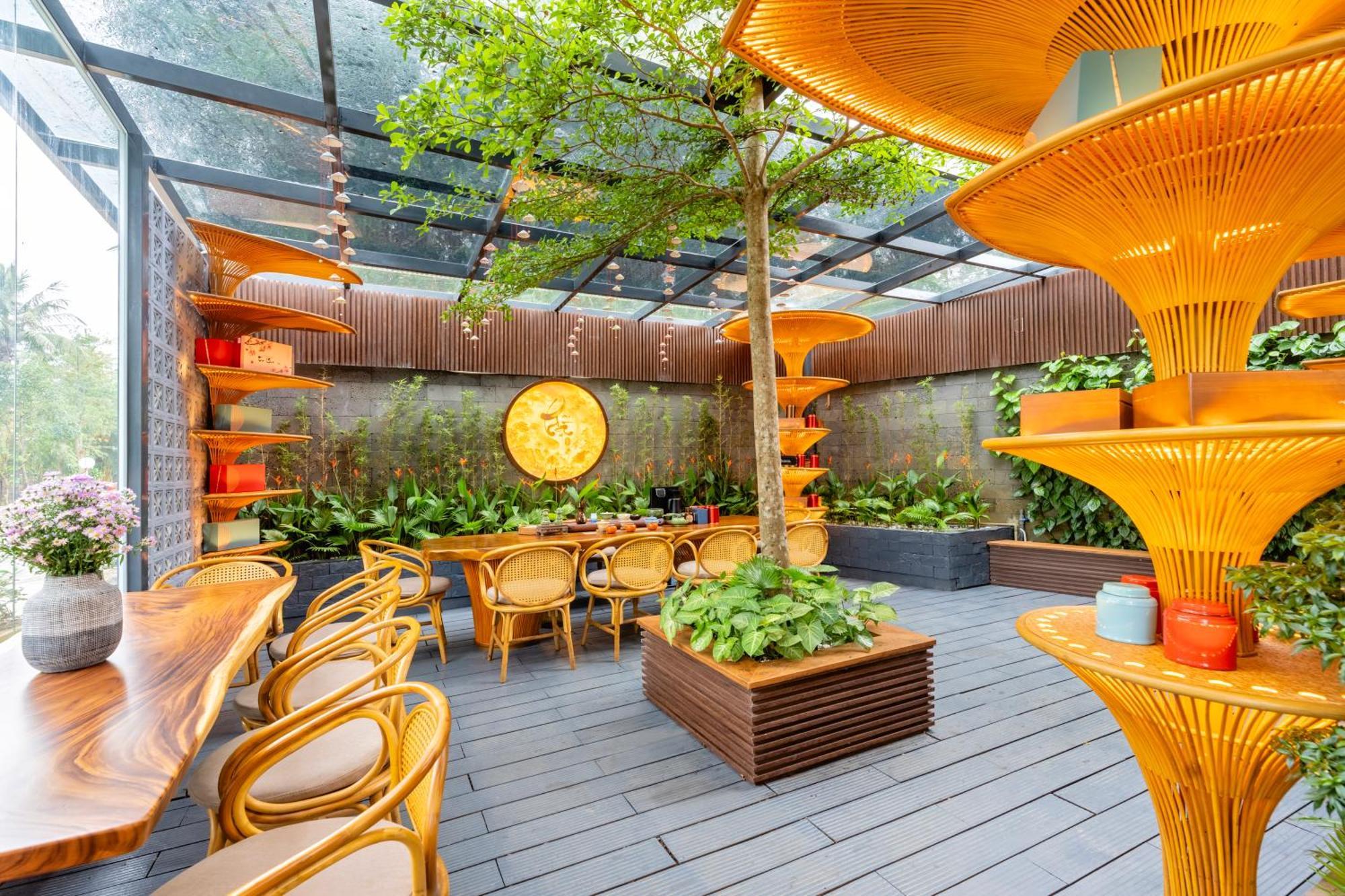 Hotel Serene Riverside