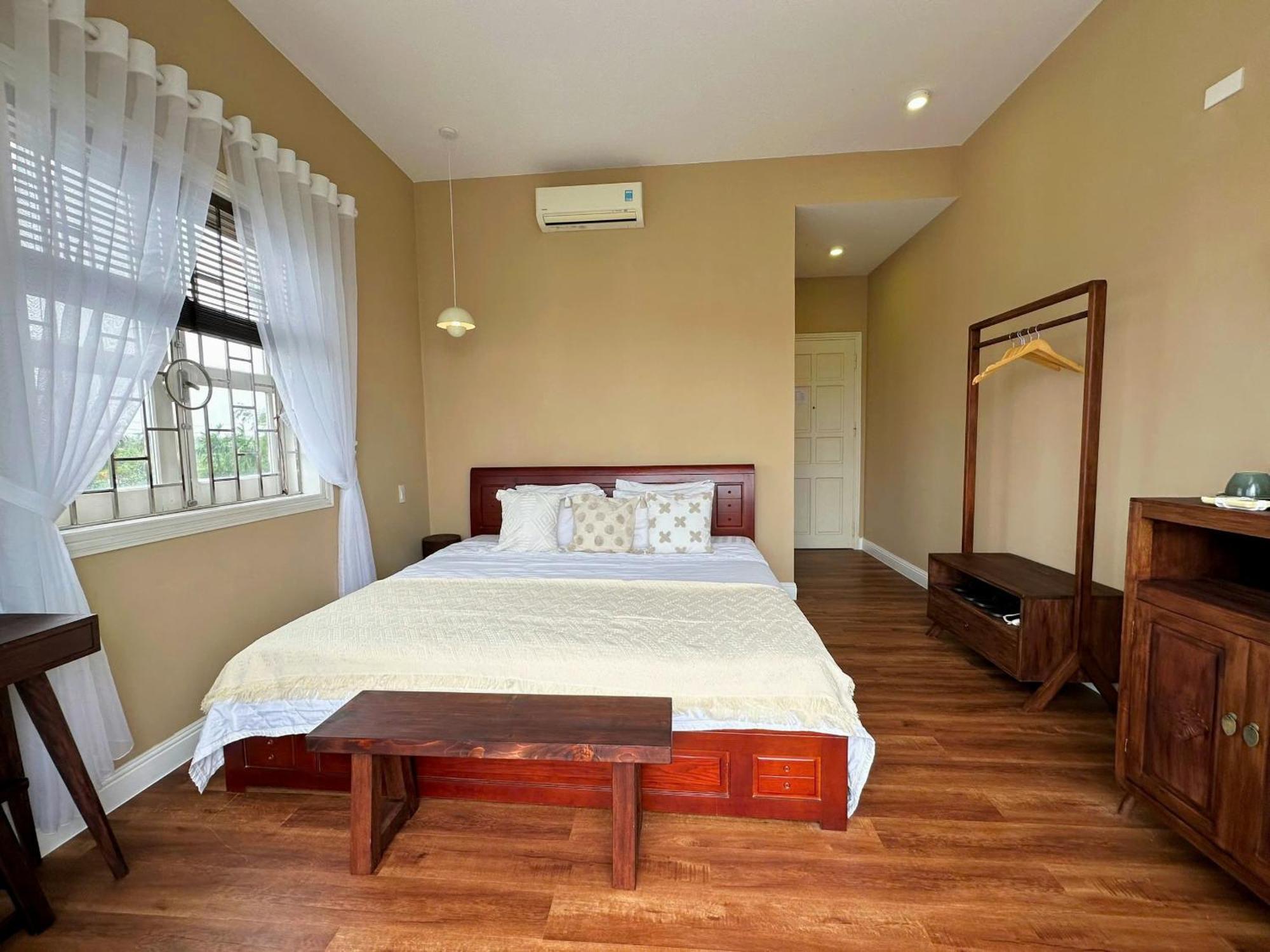 Villa Fullhouse Hoian *