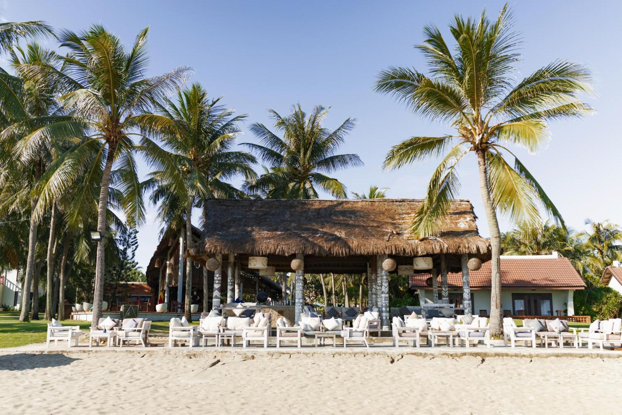 Resort Palm Garden &