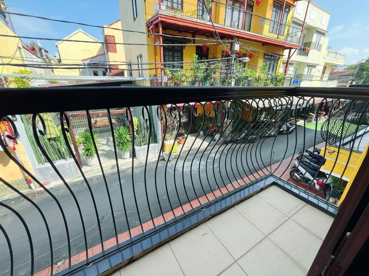 Hotel Golden River