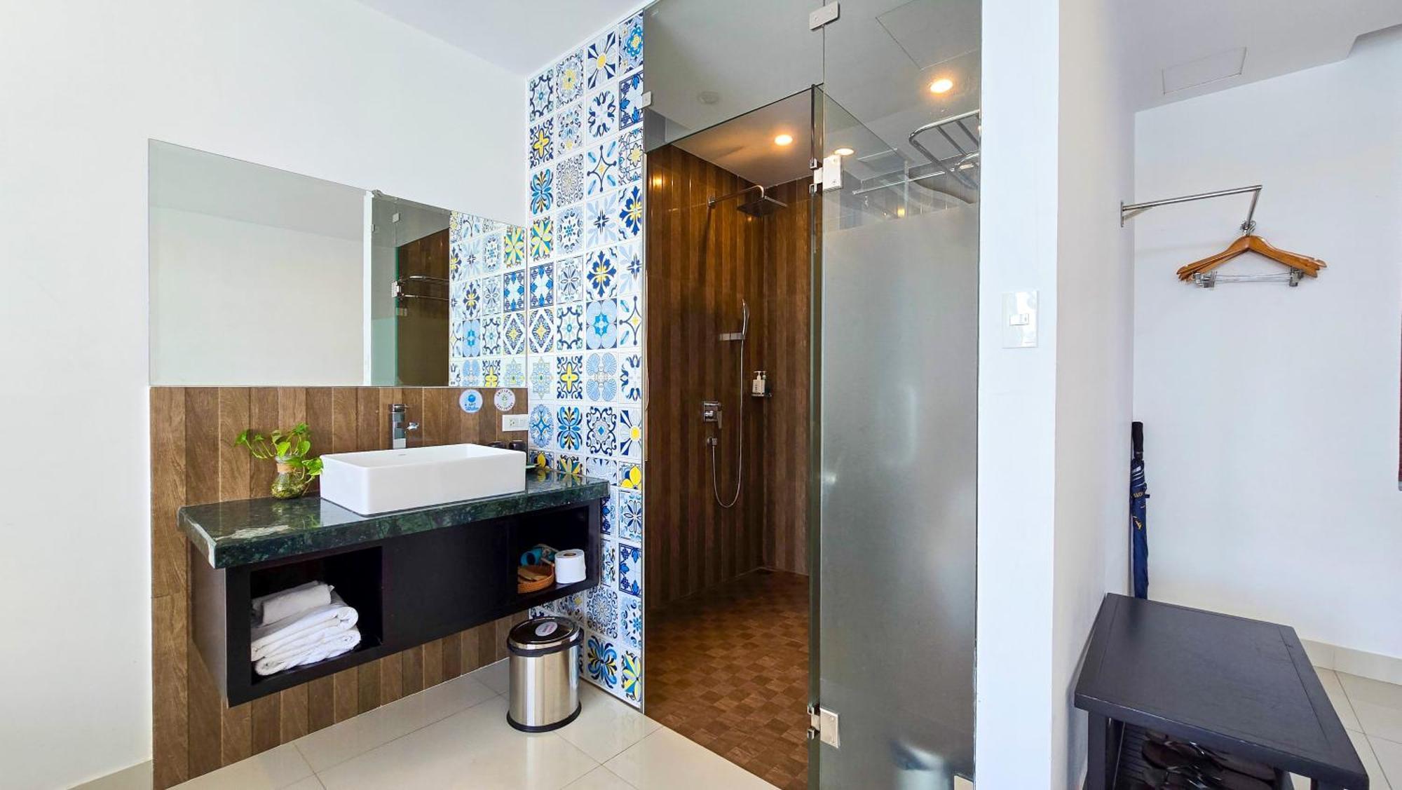 Riverside White House 3* Hội An