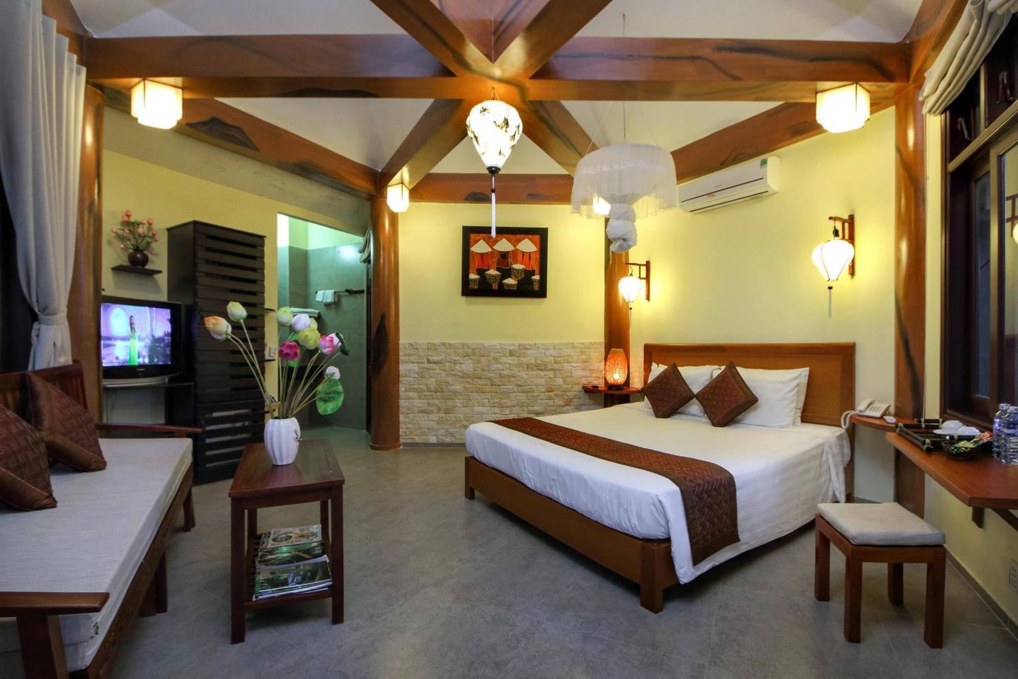 Loc Phat Homestay *