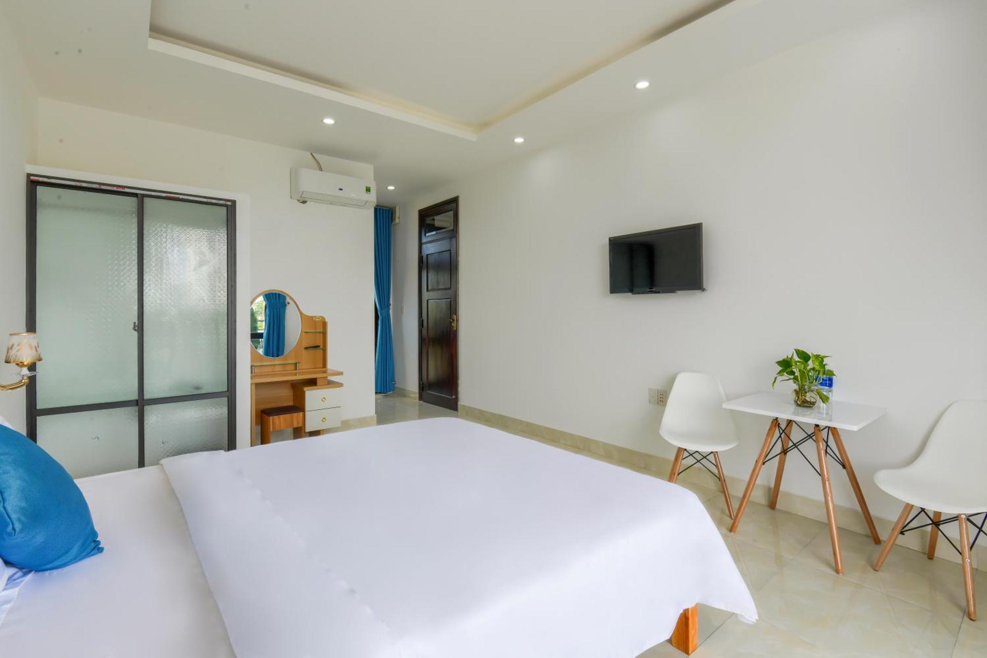 Gio Chieu - Riverside & Swimming Pool Homestay Hoi An