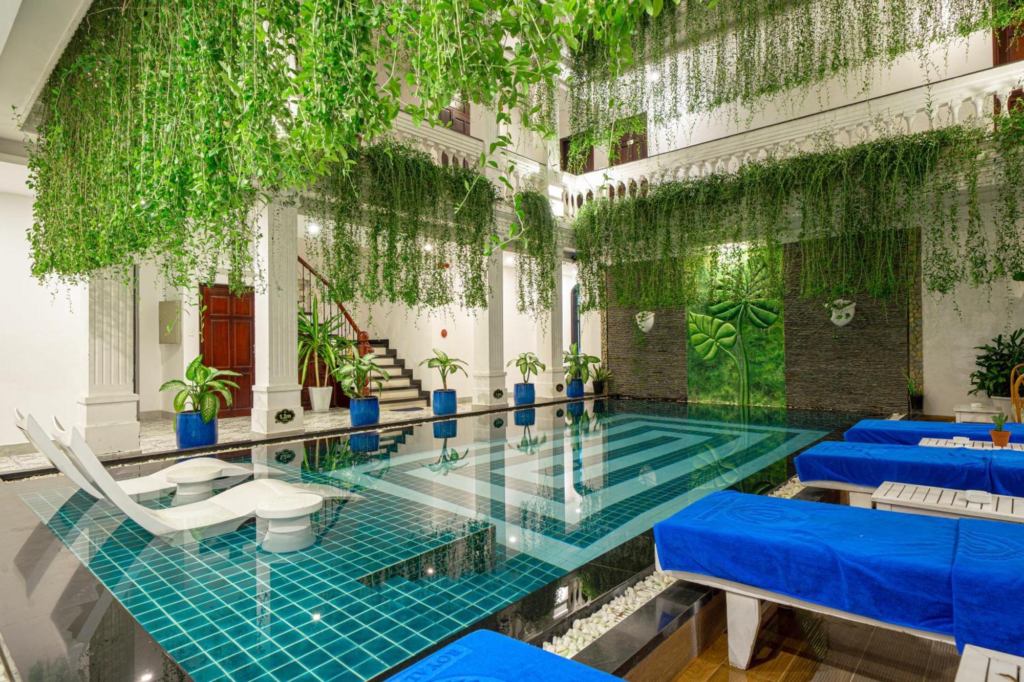 Khách sạn Royal Mansion Boutique 4*