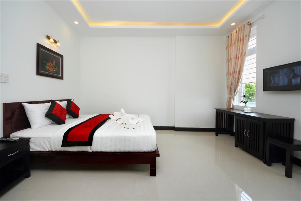Flame Flowers Homestay Hoi An