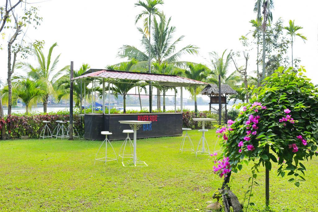 Resort Pho Hoi Riverside