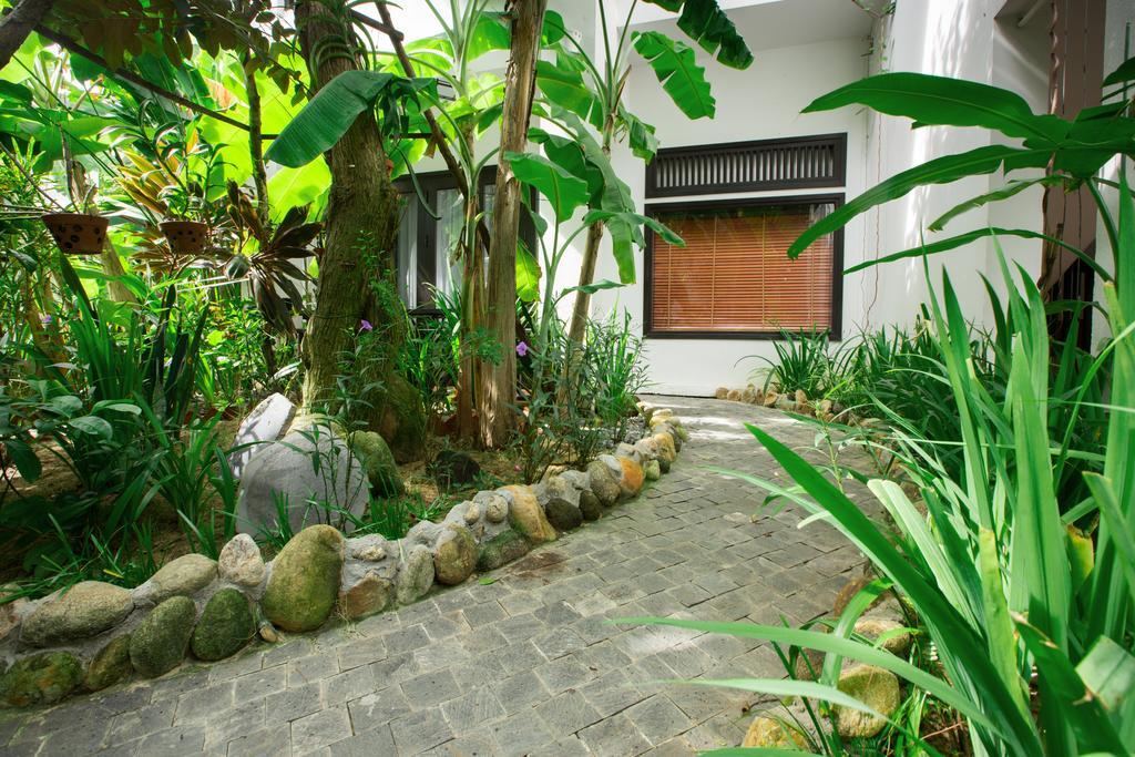 East West Hội An