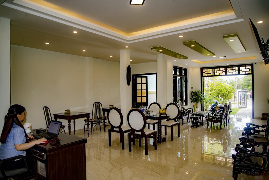 Ở trọ Mi Kha