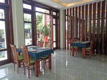 Apple Hoi An