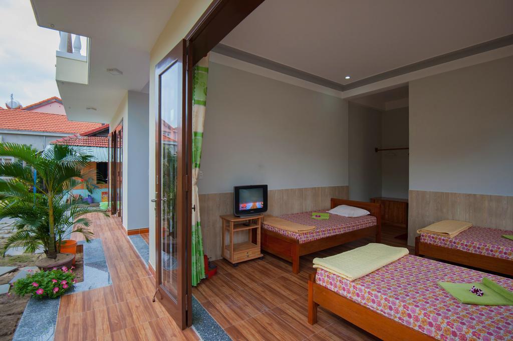 Homestay Petunia Garden And *