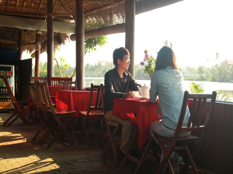 Lakeside Homestay