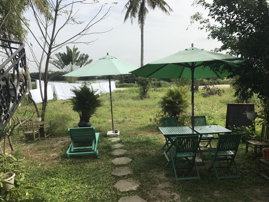 The Moon River & Homestay Hoi An