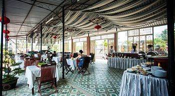 Kiki Hostel & Pool Club Hoi An