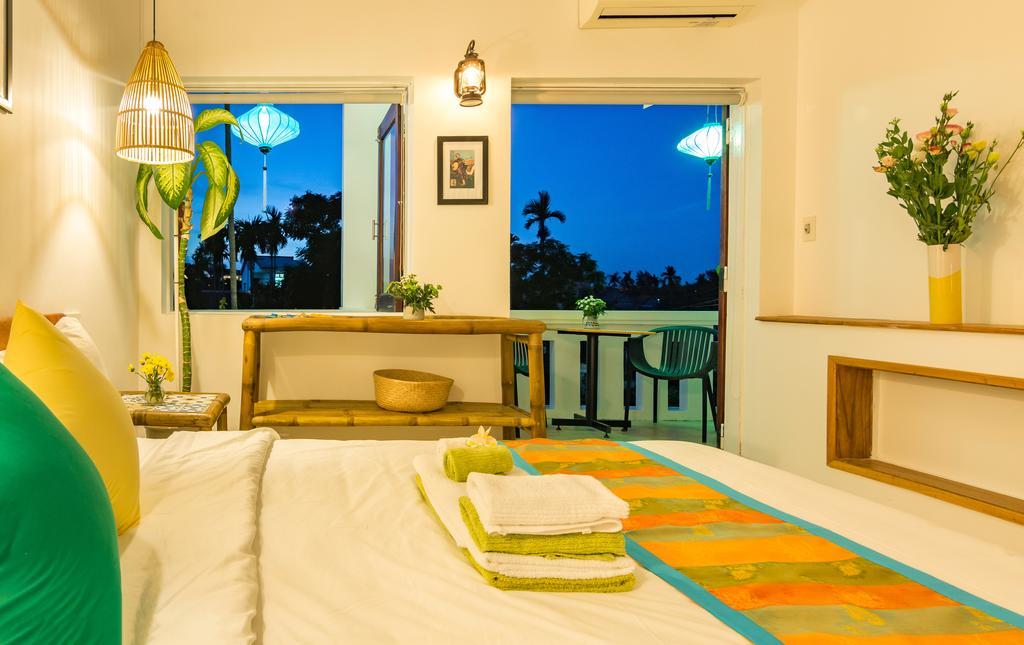 Little Homestay *