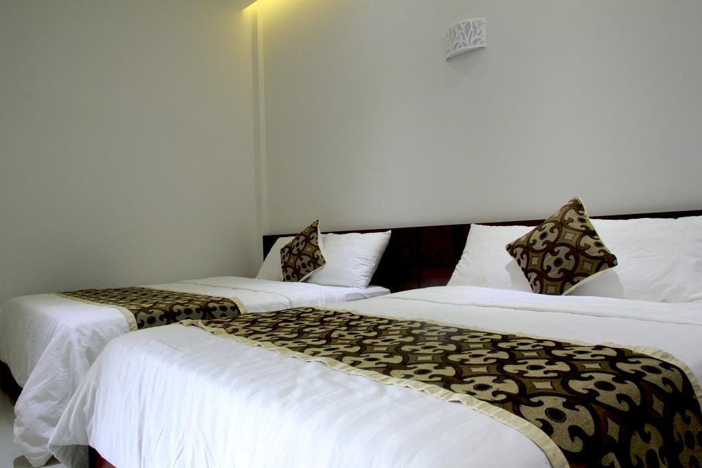 Golden Horse Villa *
