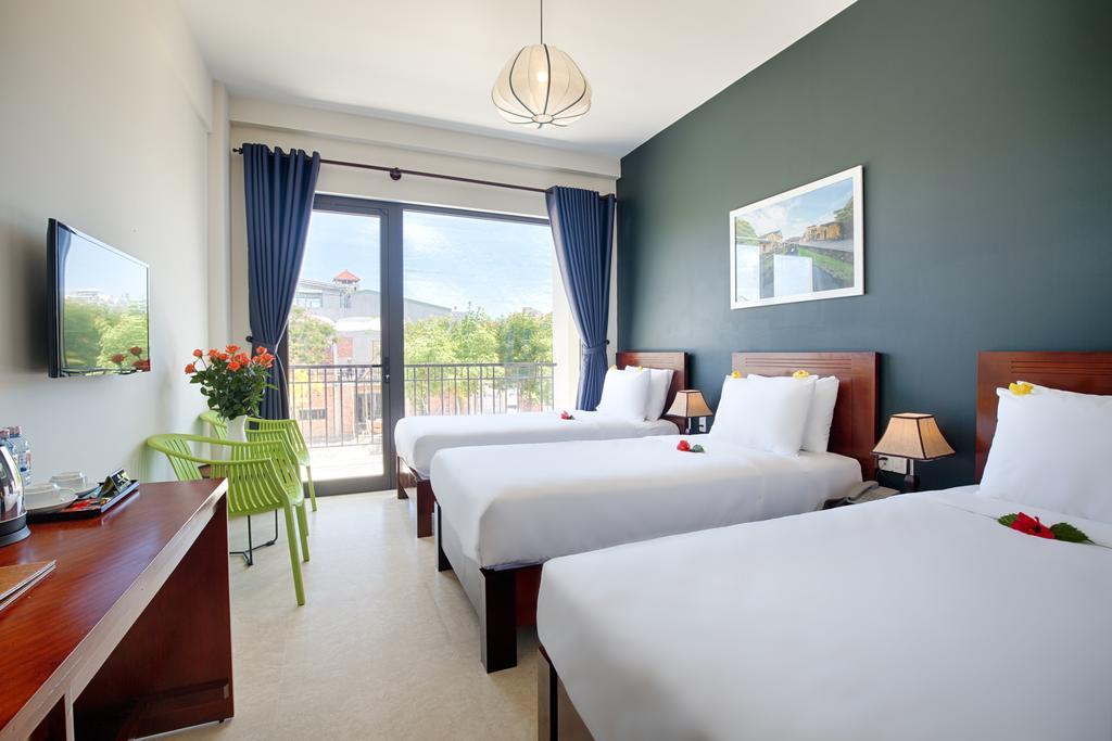 Apple 3* Hoi An