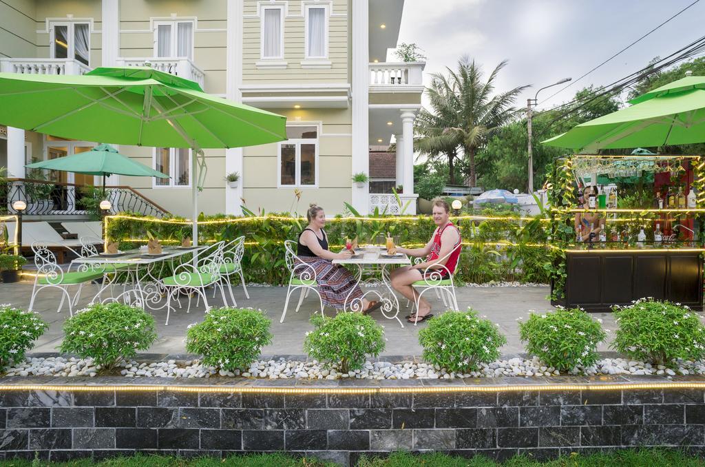 Villa Golden Bell Backpacker Hotel&pool Bar Hoi An