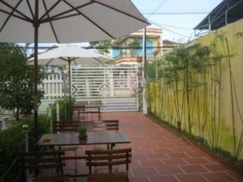 Life 2* Hoi An
