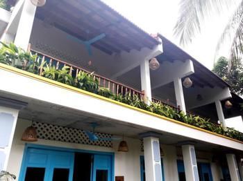 Life Beach Hotel