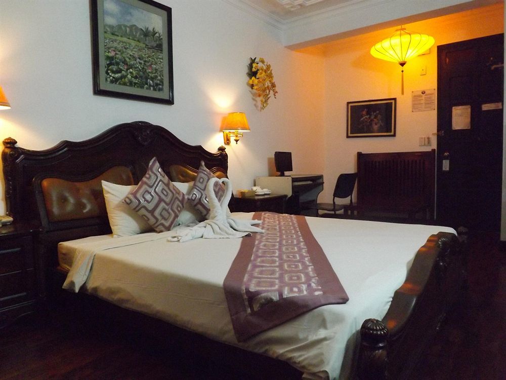 Dream Hotel 2*
